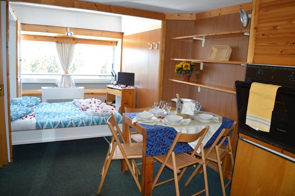 Residence Il Vigo Di มาริลเลวา ภายนอก รูปภาพ